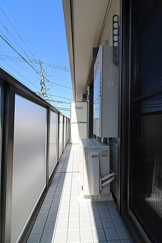 洗濯物はこちらへ。