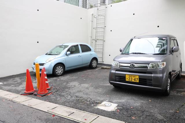 敷地内駐車場です。