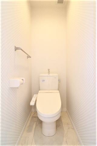 ウォシュレット付きで快適です