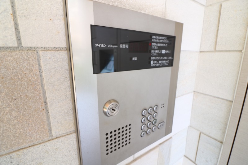 オートロック完備です