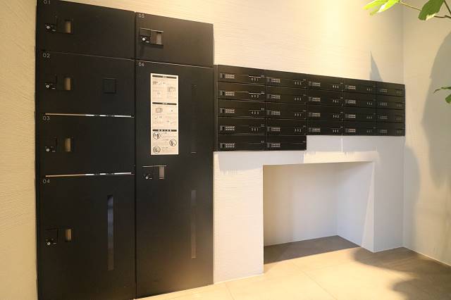 ア〇ゾンさんも来てね