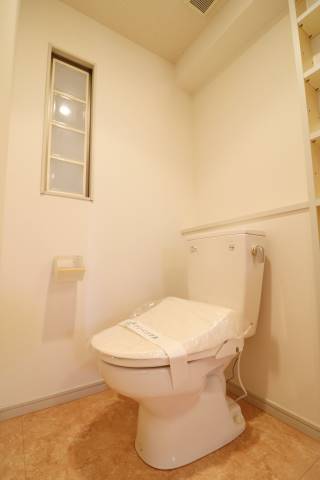 もちろんバス・トイレ別です