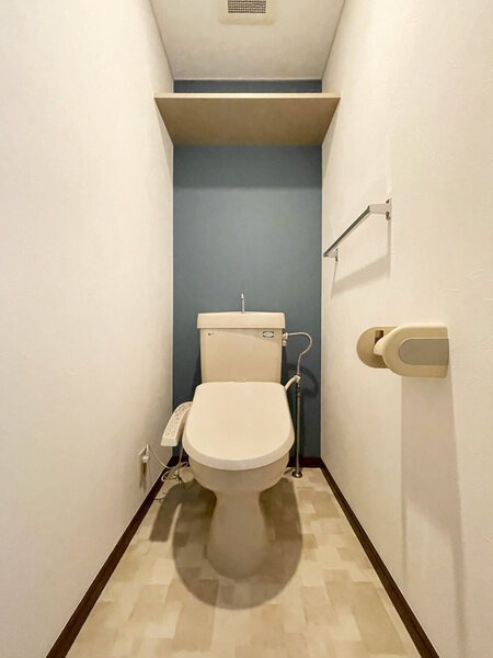 温水便座付きです。