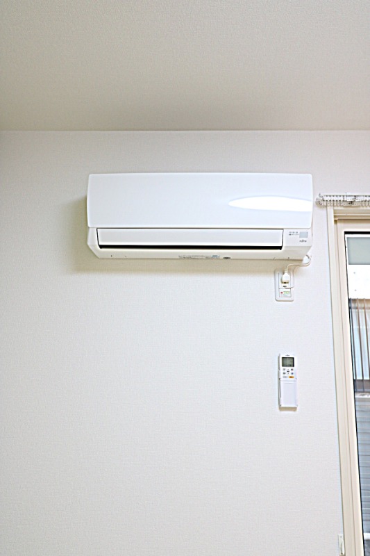エアコン2基設置済みです