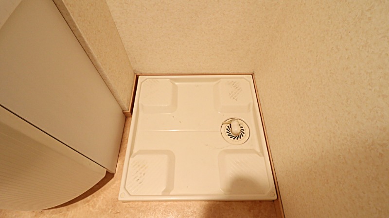 もちろん室内洗濯機置き場付きです。