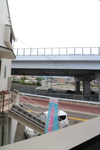 天気の良い日の洗濯物はこちらで