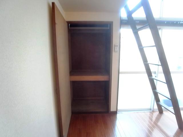 収納スペースあります