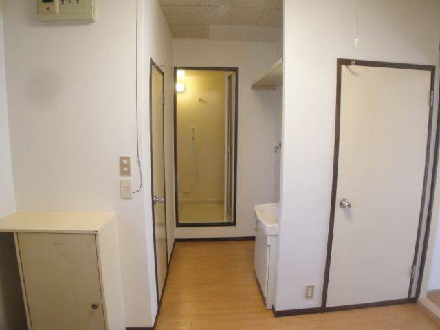 脱衣所周辺はこんな感じです