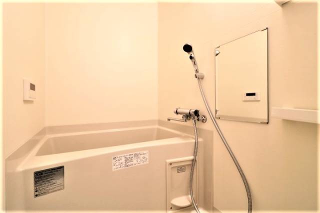 清潔感のある浴室です