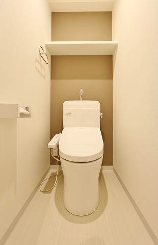 清潔感のあるトイレです