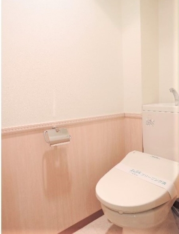 嬉しい温水洗浄便座機能付き