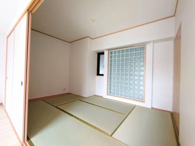 心が落ち着く和室です。