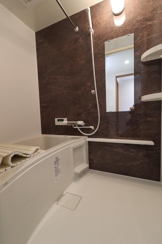 清潔感のある浴室です