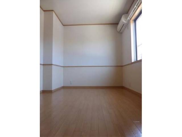 こちらは寝室スペースにいかがでしょうか