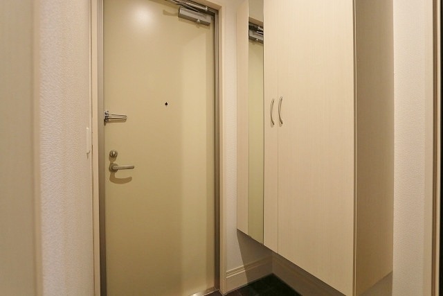 玄関はこのようになっています。