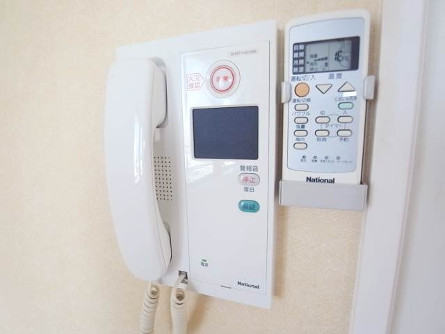 インターホン