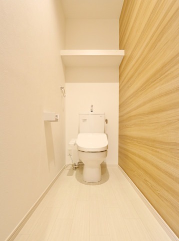 清潔感のあるトイレですね