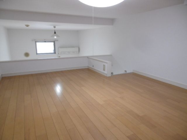 明るいお部屋ですね