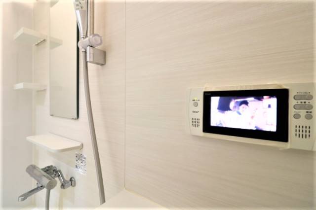 浴室TVで半身浴なんかはいかがですか
