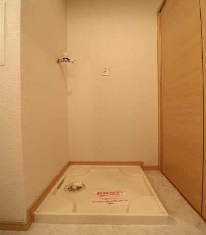 洗濯機はこちらにどうぞ。