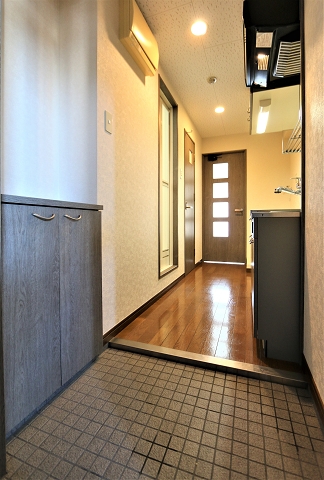 広々空間の玄関です