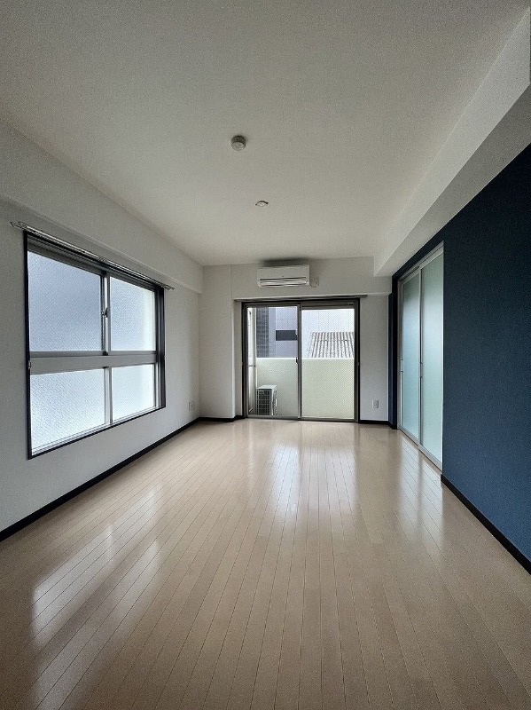 2面採光で明るいお部屋です。
