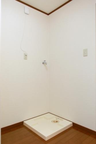 もちろん室内洗濯機置き場付きです