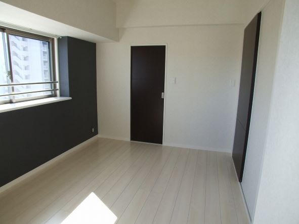 日当たりの良い洋室ですね