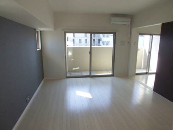 エアコン付きで1年中快適に過ごせますね