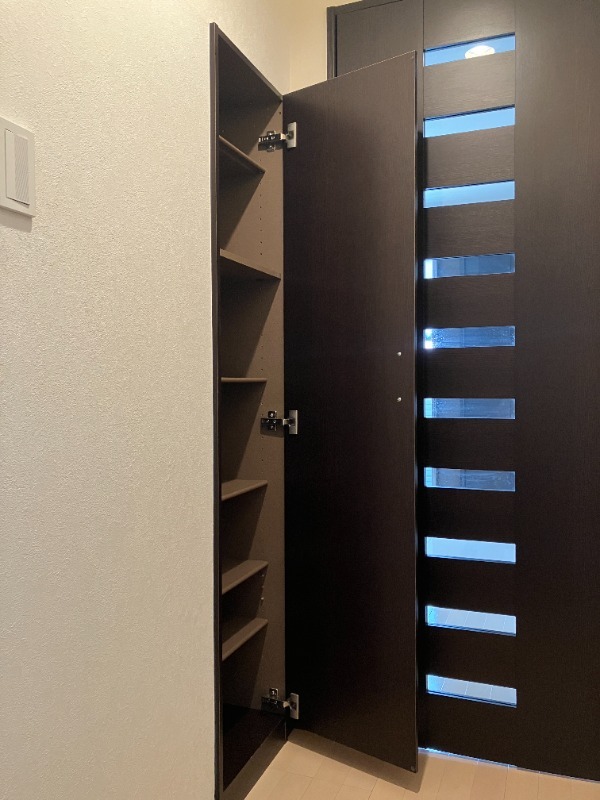 シューズボックス完備。