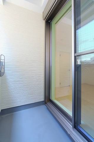 日当たりの良いバルコニーです