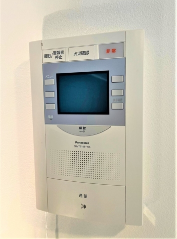 TV付モニターフォン、セコムで安心安全ですね