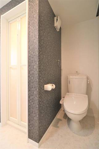 ウォシュレット完備。