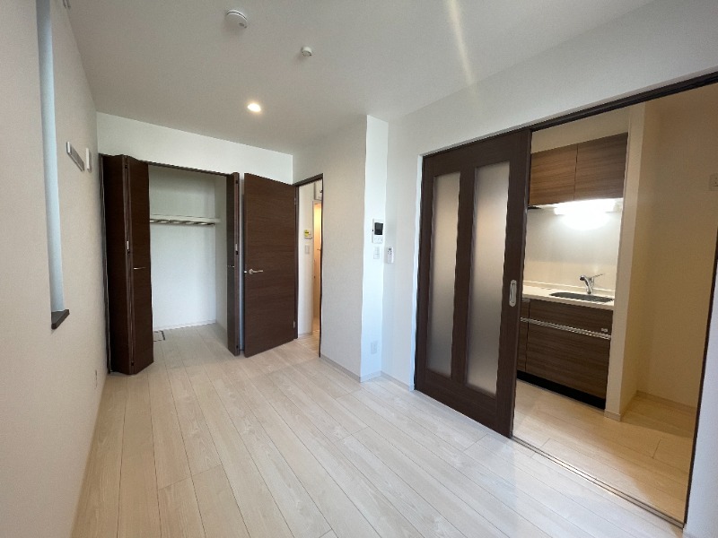 お洋服が多い方でも安心の収納力