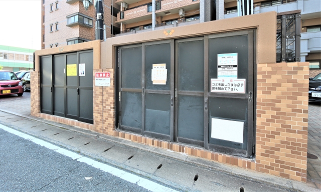 敷地内にゴミ置き場があります