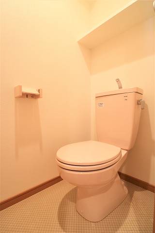 清潔感あるトイレです