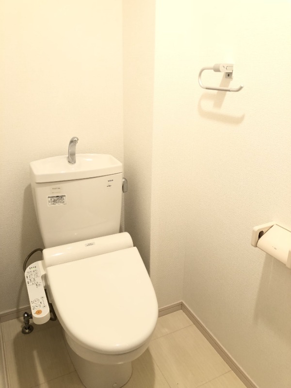 嬉しい温水洗浄機能つき