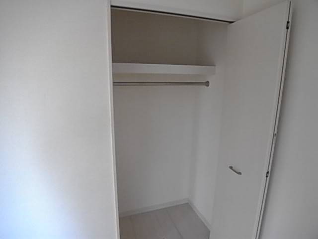 お洋服がたくさん入ります。