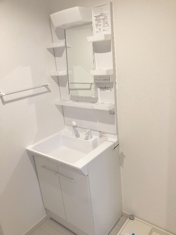 お出かけ前の身支度はこちらでバッチリですね