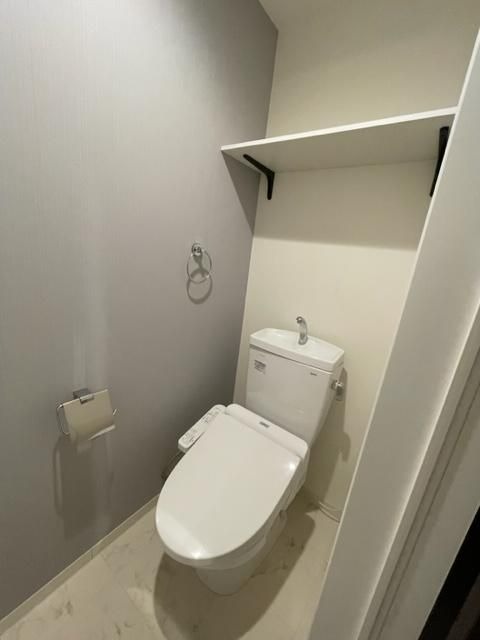 清潔感のあるトイレです