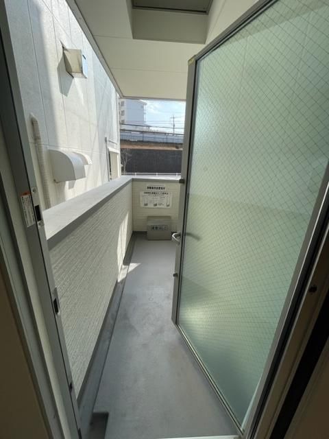 天気のいい日はこちらで洗濯物を干せます