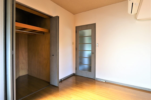 奥行きのある収納スペースです