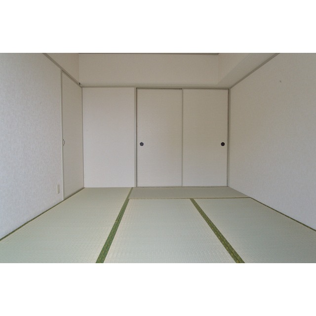 落ち着く和室空間ですね