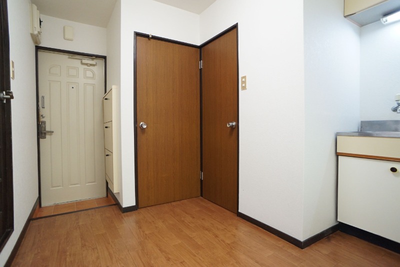 玄関はこんな感じです。