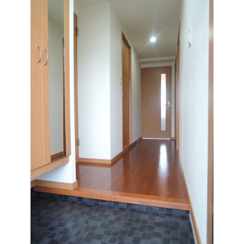 広々空間の玄関です