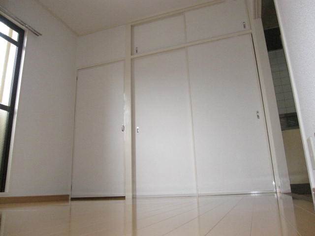 明るいお部屋です。