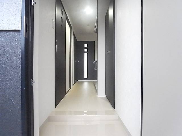 玄関も充分な広さがありますね