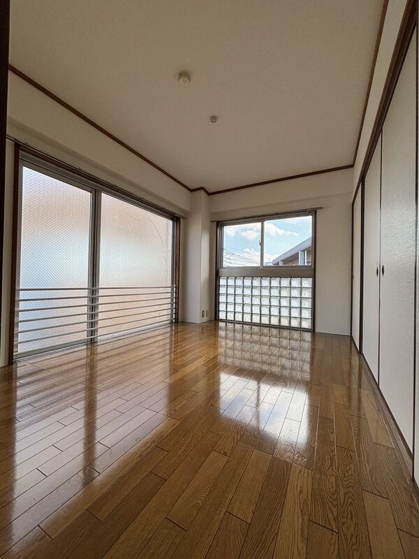 仕事部屋にいかがでしょうか