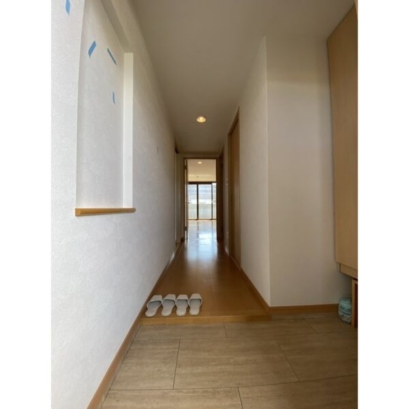 玄関はこんな感じです。