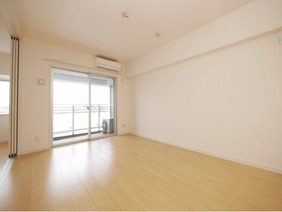 家具のレイアウトが想像しやすいです。